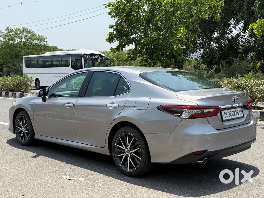 Toyota Camry Hybrid, 2022, Petrol