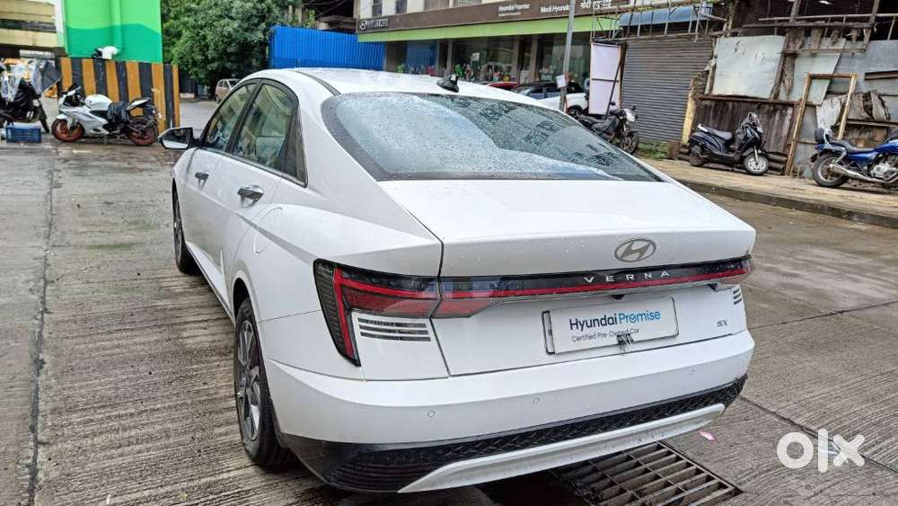 Hyundai Verna 1.5 Sx (o) Ivt, 2024, Petrol