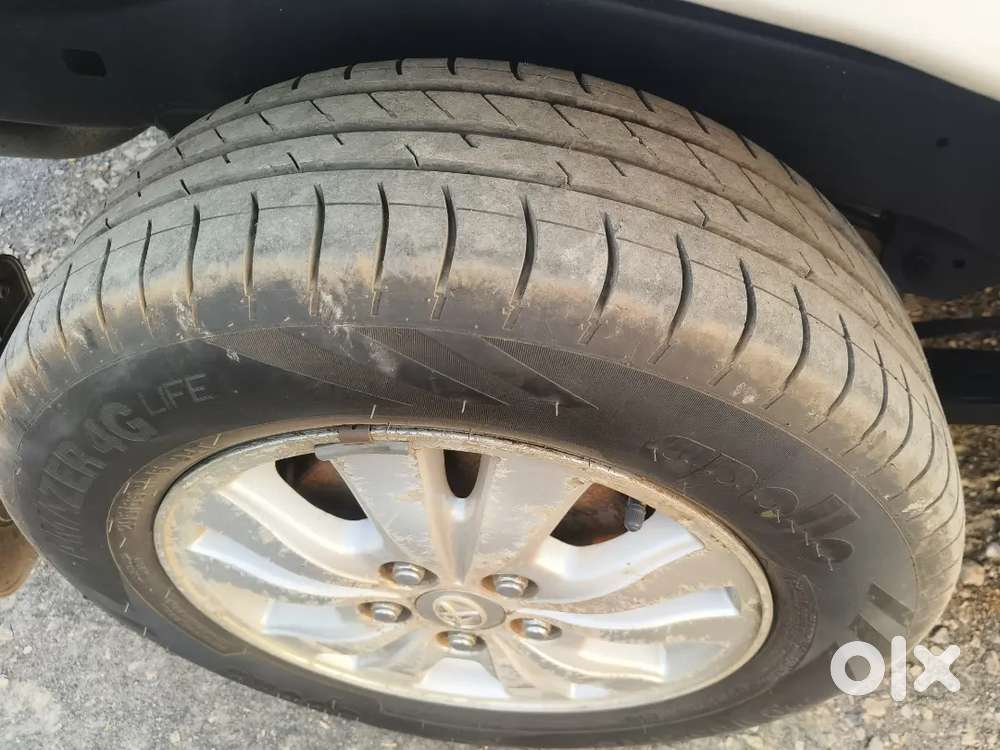 Toyota Innova 2015 Diesel 165784 Km Driven