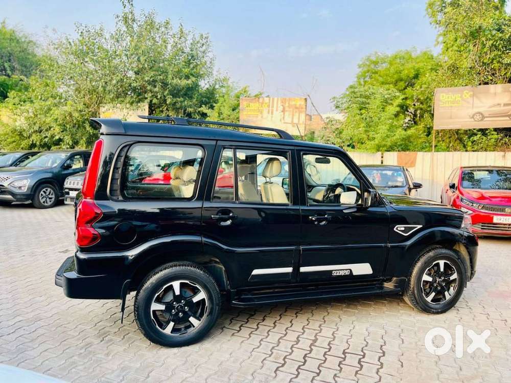 Mahindra Scorpio Classic 2.2 S 11 Mt 7 Cc, 2022, Diesel