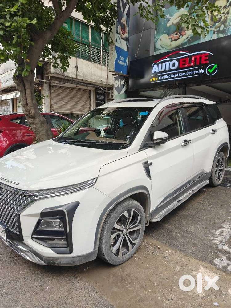 Mg Hector Plus Sharp Pro 1.5 Turbo Petrol Cvt 6 Str, 2023, Petrol
