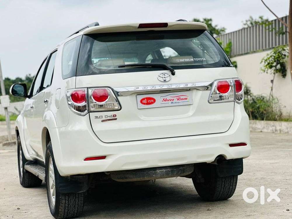Toyota Fortuner 3.0 4x2 Automatic, 2013, Diesel