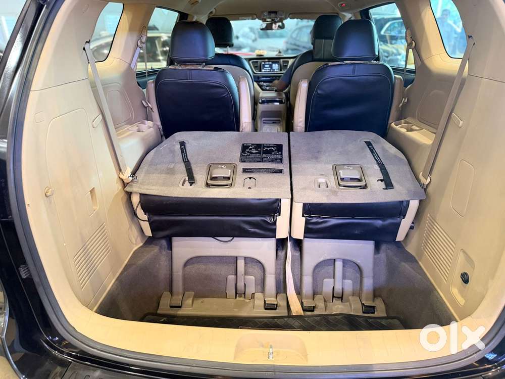 Kia Carnival Premium, 2021, Diesel