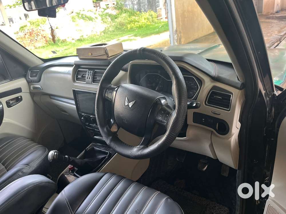 Mahindra Scorpio 2014 Modified Into S11