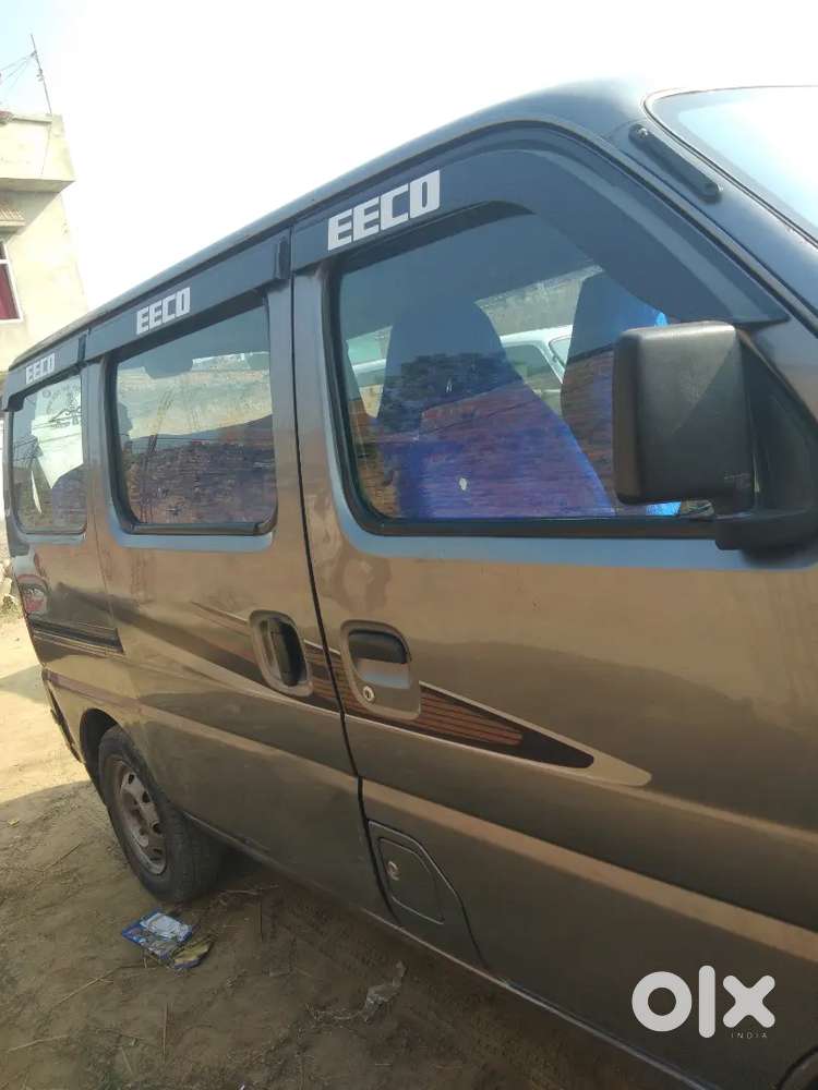Genuine Gaadi Original Paint Sound System. Good Tyres