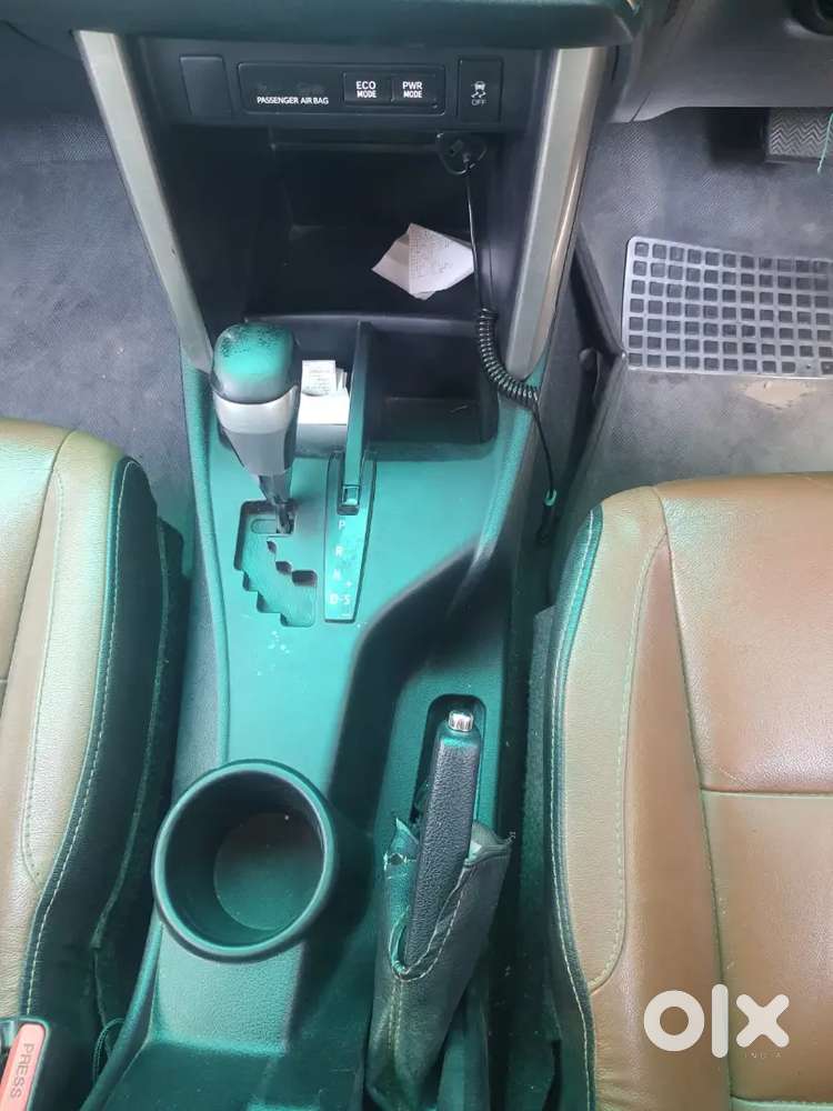 Toyota Innova Crysta 2017 Diesel Automatic. 2.8z Automatic