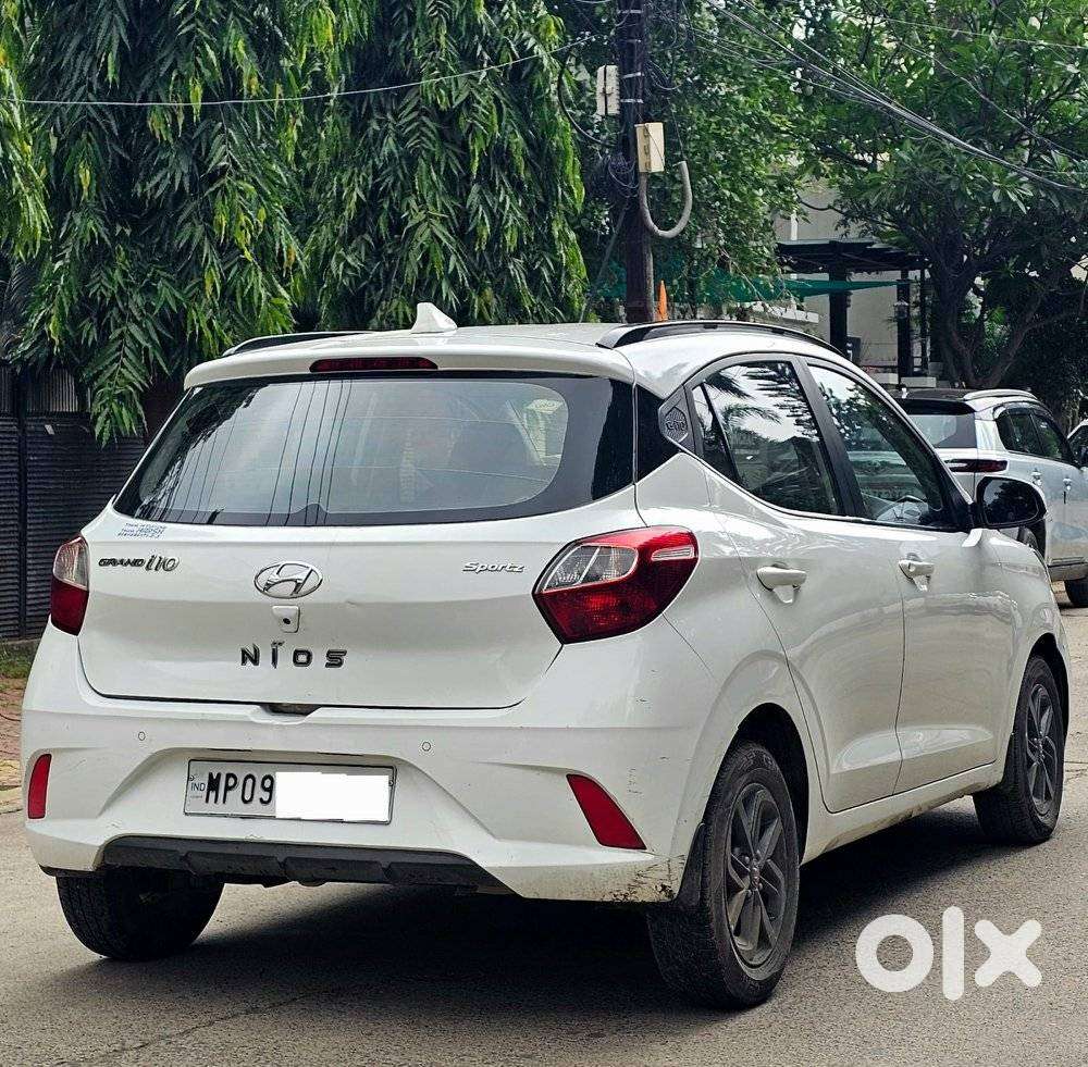 Hyundai Grand I10 Nios Sportz 1.2 At, 2020, Cng & Hybrids