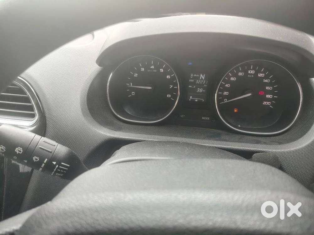 Tata Tiago 1.2 Revotron Xza, 2019, Petrol