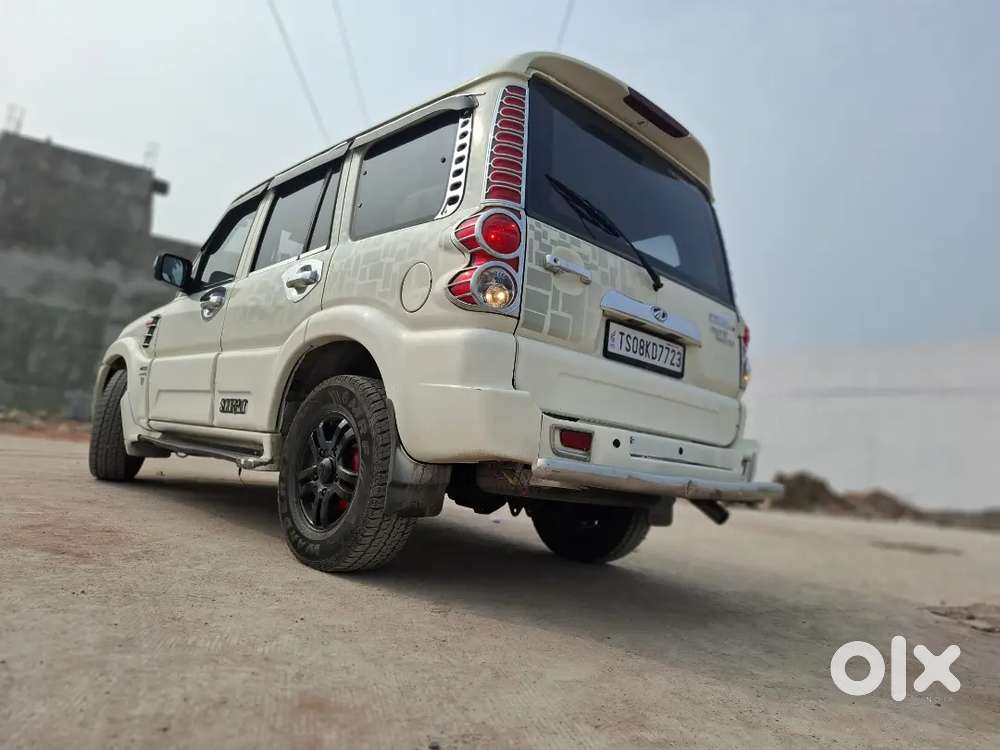 Mahindra Scorpio 2014