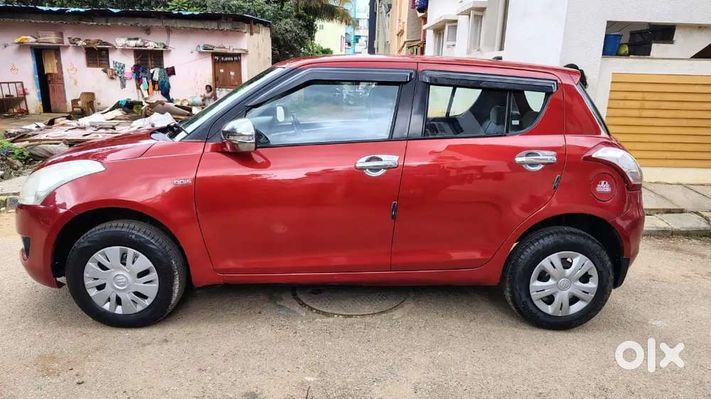 Maruti Suzuki Swift 2013 Diesel 76000 Km Driven