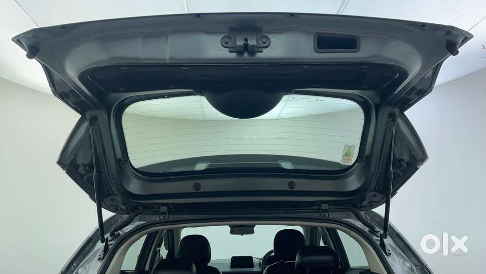 Tata Nexon 1.2 Revotron Xz Plus (s), 2023, Petrol