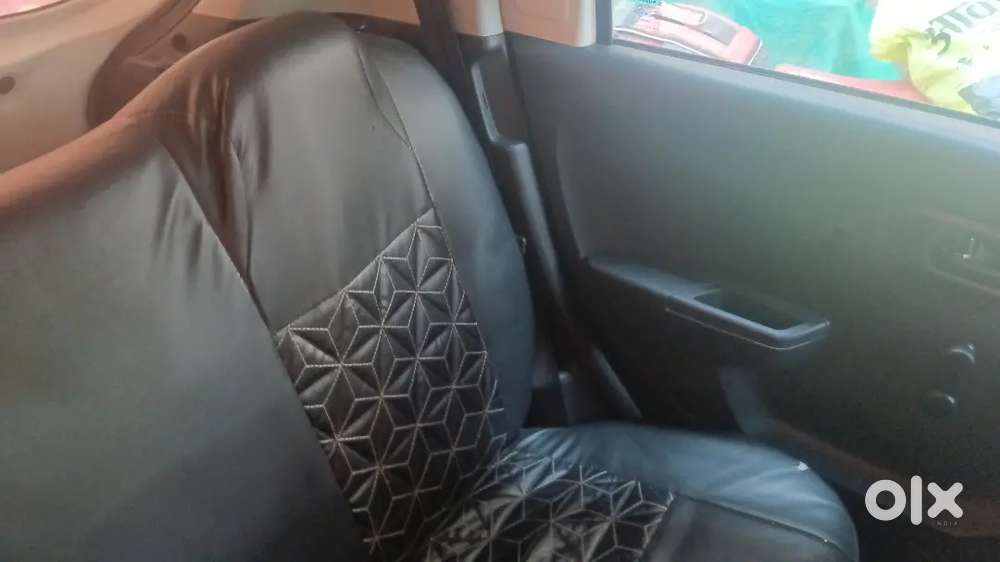 Maruti Suzuki Alto 2023 Petrol 1st Meter Running 32000