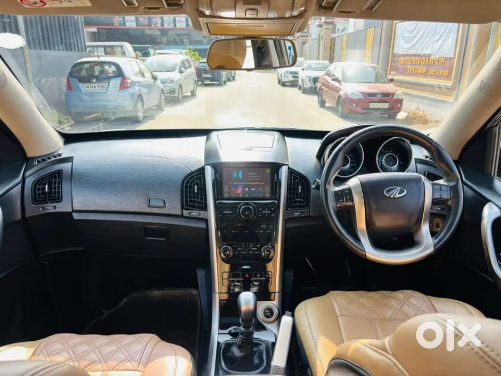 Mahindra Xuv500 Diesel 2018 Manual 32000 Km