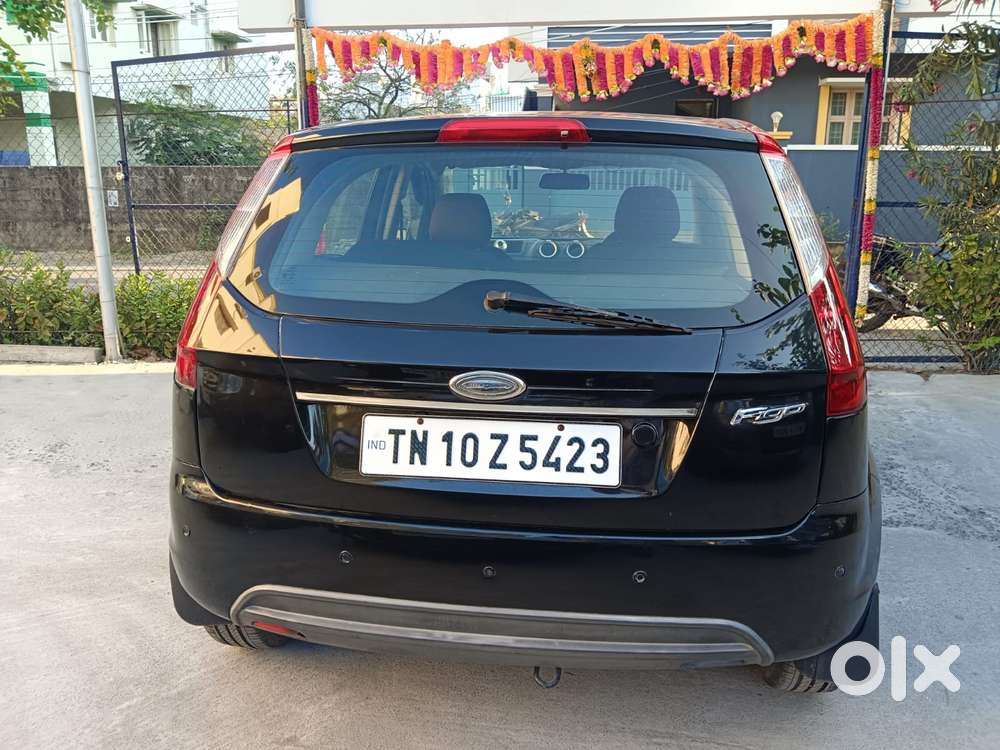 Ford Figo 1.2p Titanium Mt, 2010, Petrol