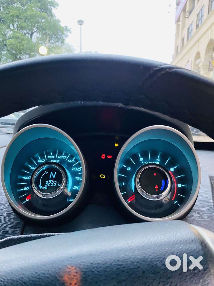 Mahindra Xuv500 2.2 W10, 2015, Diesel