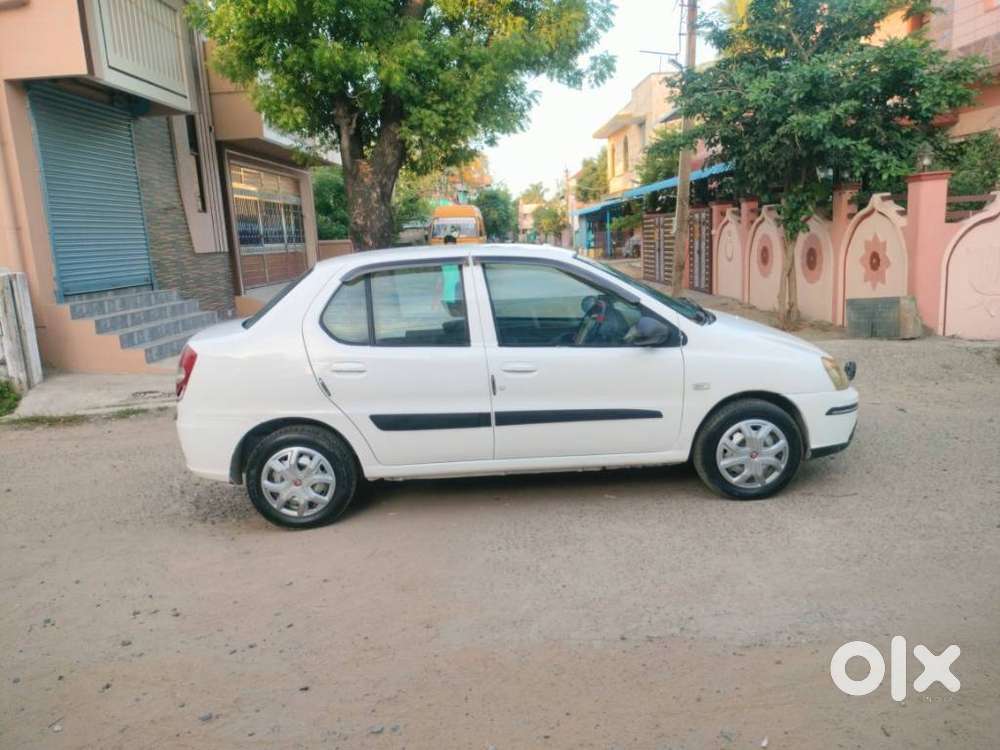 Tata Indigo Ecs Ecs Lx Cr4 Bs-iv, 2013, Diesel
