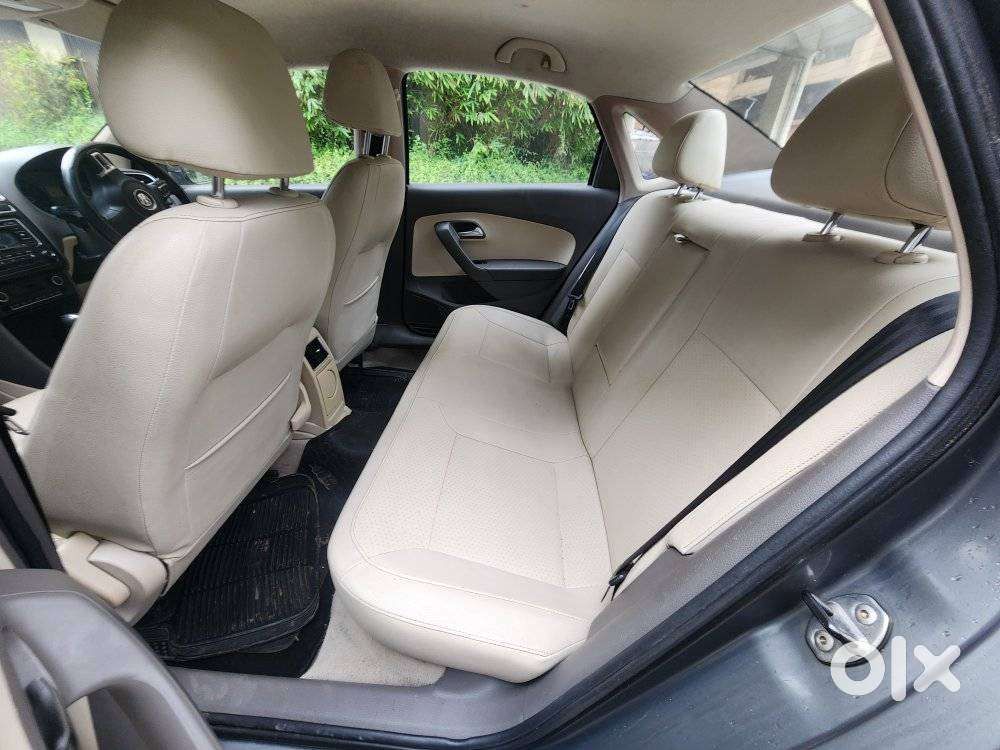 Volkswagen Vento 1.5 Highline Plus At 16 Alloy, 2013, Cng & Hybrids