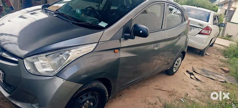 Hyundai Eon 2012 Manual 132000 Km Lpg And Petrol
