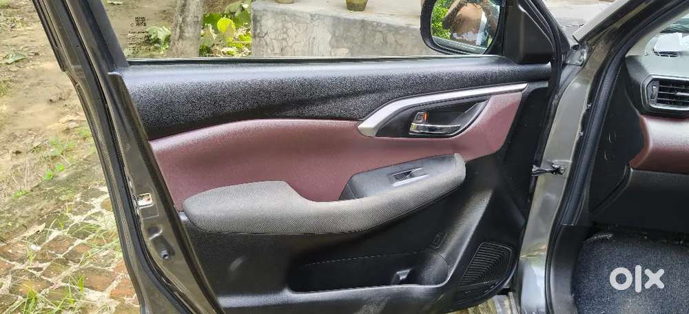 Maruti Suzuki Grand Vitara 2024 Hybrid
