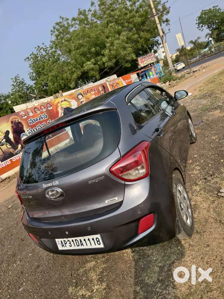 Hyundai Grand I10 Prime 2015 Diesel 105000 Km Driven