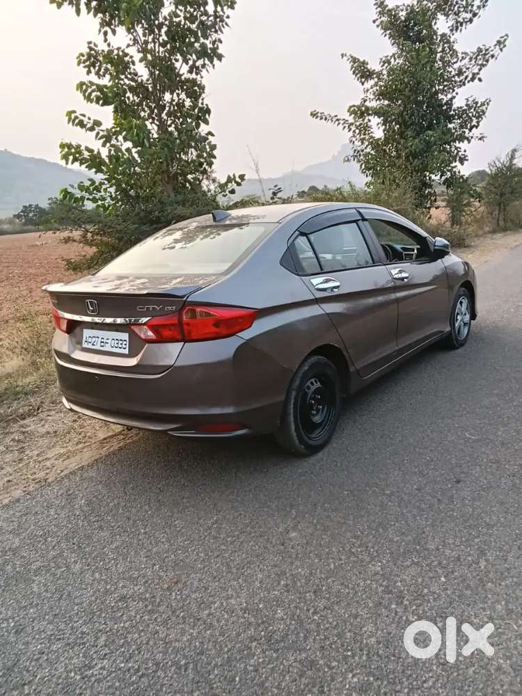 Honda City 2016 Diesel Well Maintained