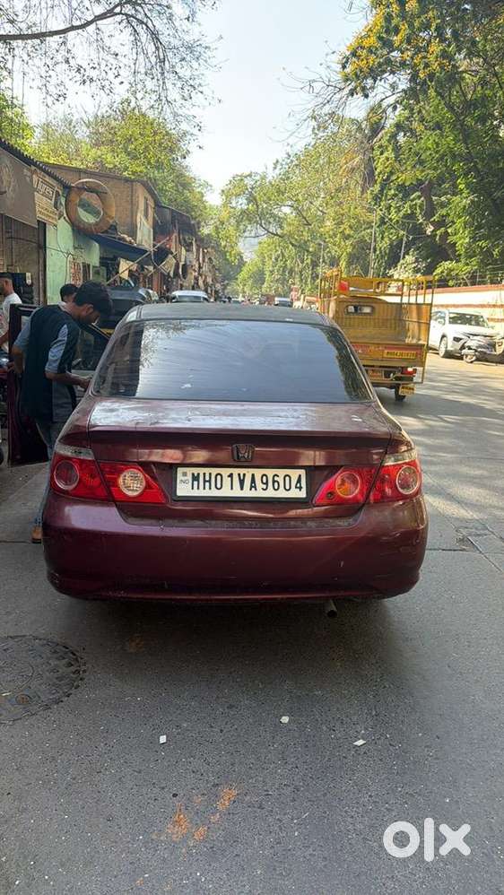 Honda City Zx 2006 Cng & Hybrids Well Maintained