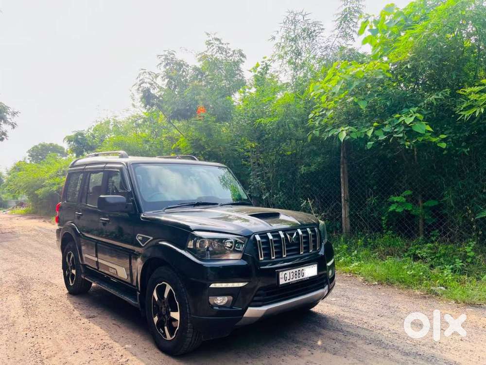 Mahindra Scorpio Classic 2.2 S 11 Mt 7 Cc, 2024, Diesel