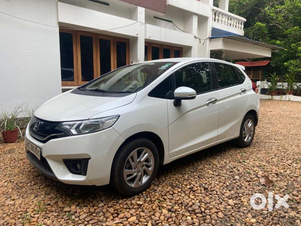 Well Maintained Honda Jazz Petrol Automatic 2018