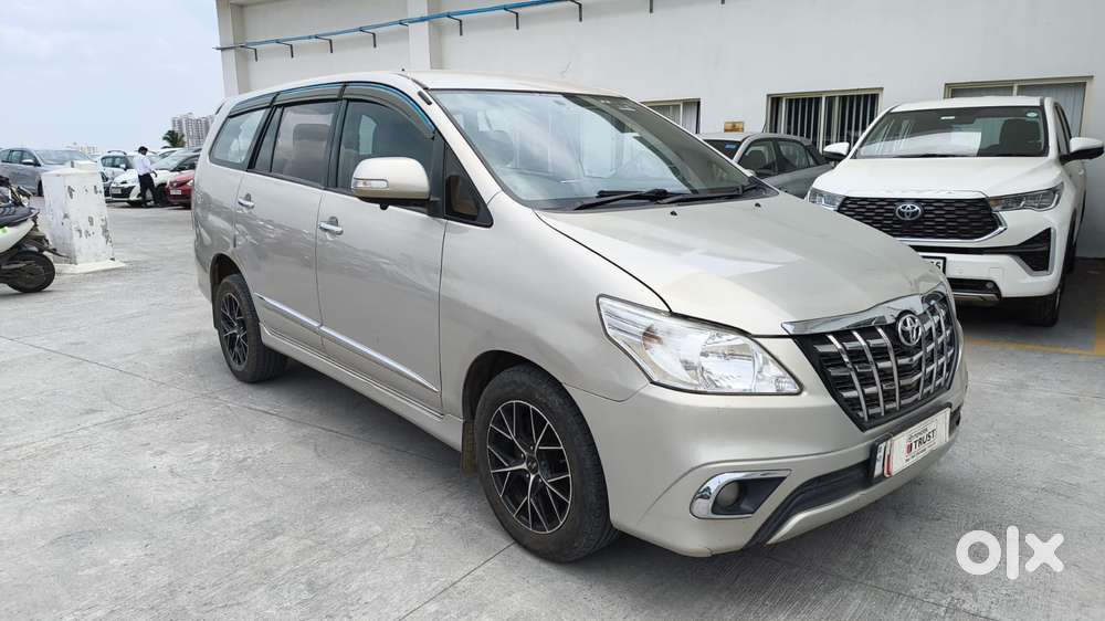 Toyota Innova 2.5 Zx Diesel 7 Seater, 2014, Diesel
