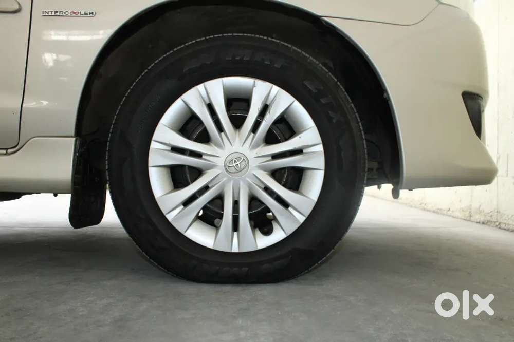 Toyota Innova 2012 Diesel Well Maintained