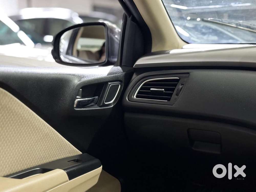 Honda City 1.5 V Cvt I-vtec Mt, 2022, Petrol