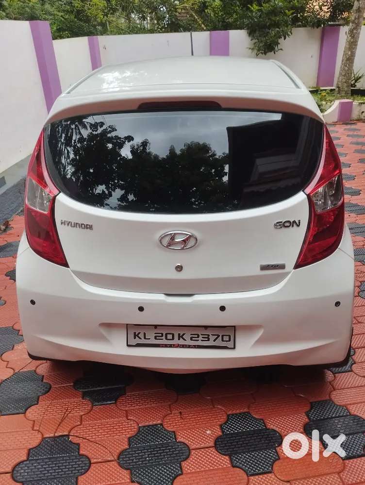 Hyundai Eon 2016 Petrol Well Maintained