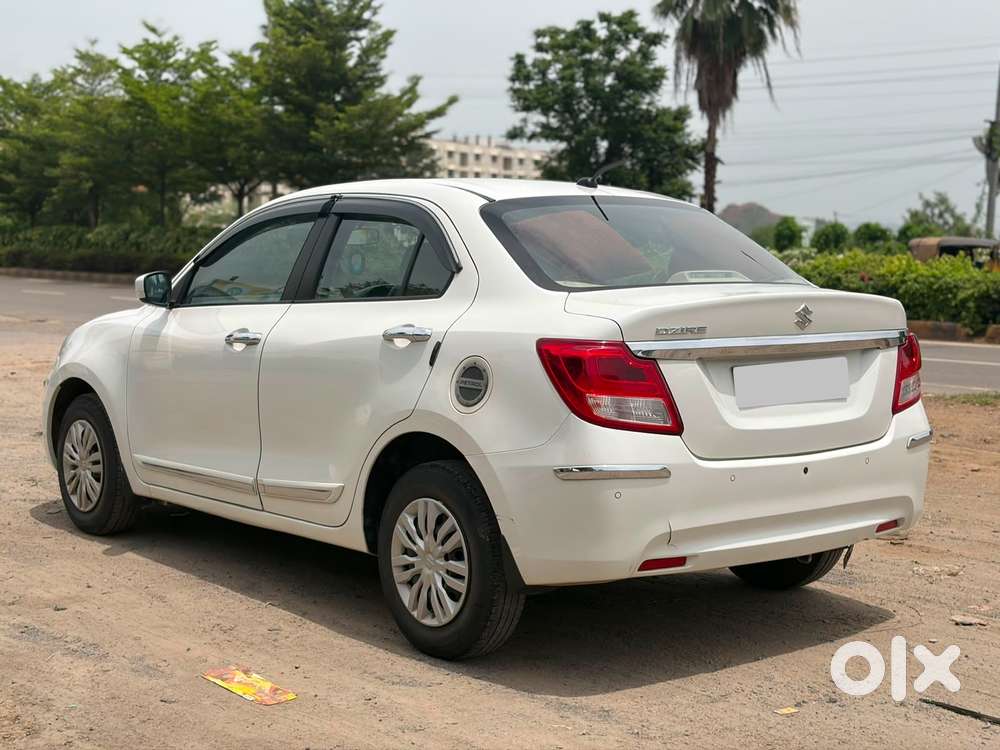 Maruti Suzuki Swift Dzire Vxi Optional, 2021, Petrol