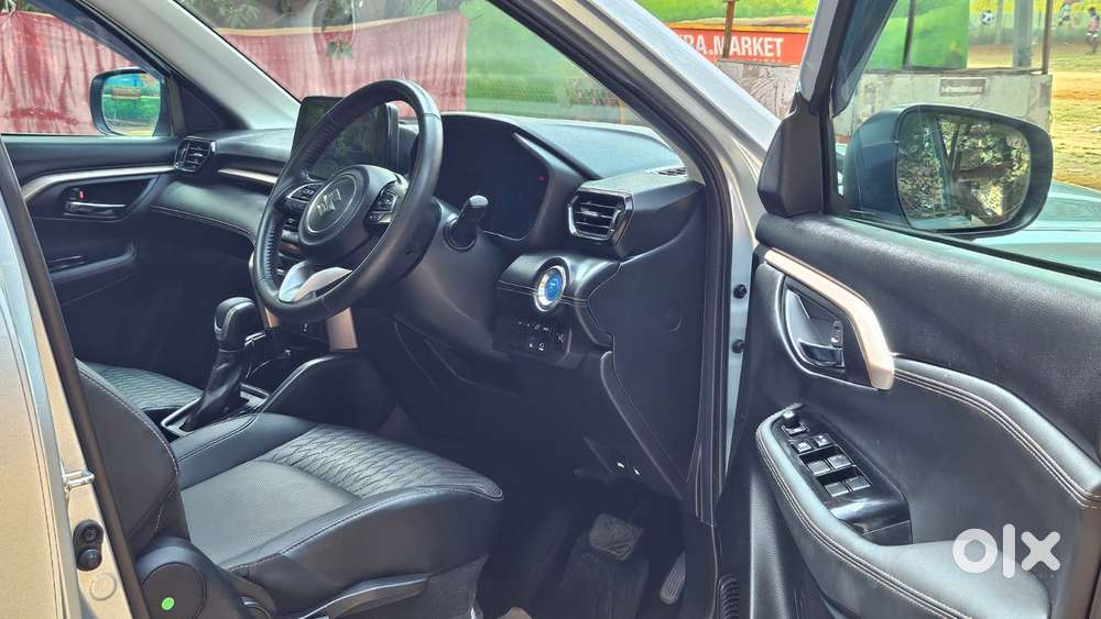 Maruti Suzuki Grand Vitara 1.5 Alpha Smart Hybrid, 2024, Petrol