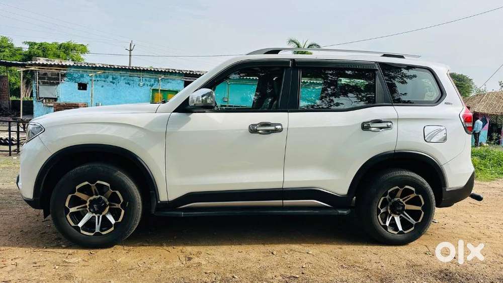 Mahindra Scorpio-n 2.2 Z6 Diesel Mt 7 Str, 2023, Diesel