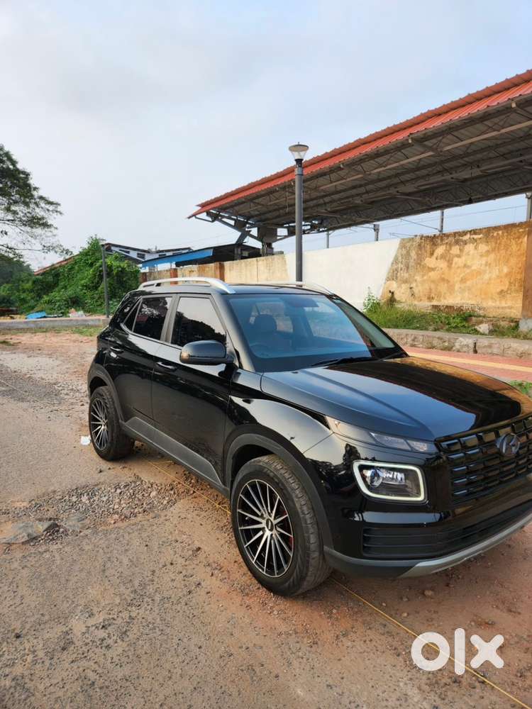 Hyundai Venue S(o) 2022 &ndash; 1st Owner