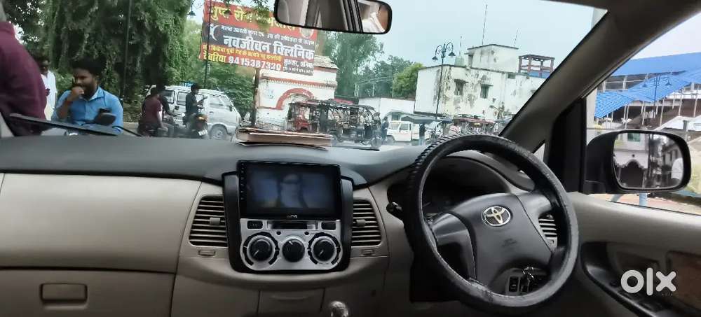 2013 Toyota Innova Diesel Manual 15km 2nd Owner