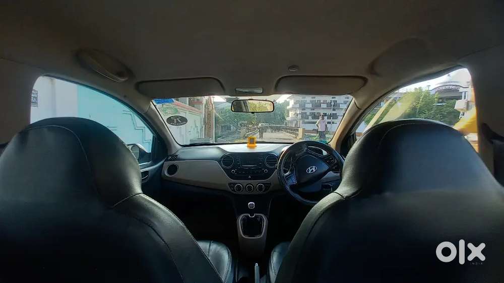 Hyundai Xcent 2014 Variant Petrol