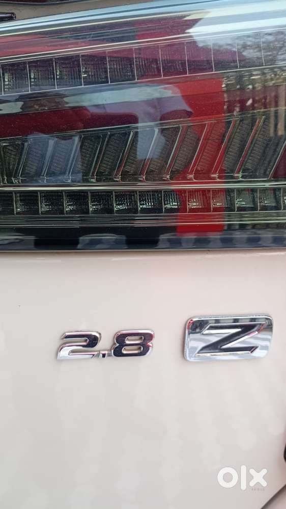 Toyota Innova Crysta 2.8z Automatic, 2019, Diesel