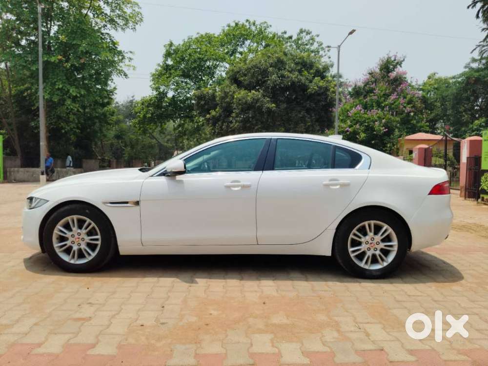 Jaguar Xe 2.0l Diesel Pure, 2017, Diesel