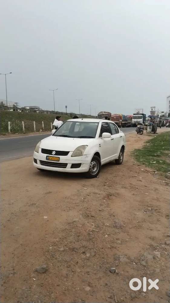Maruti Suzuki Swift Dzire Tour 2016 Diesel 260000 Km Driven
