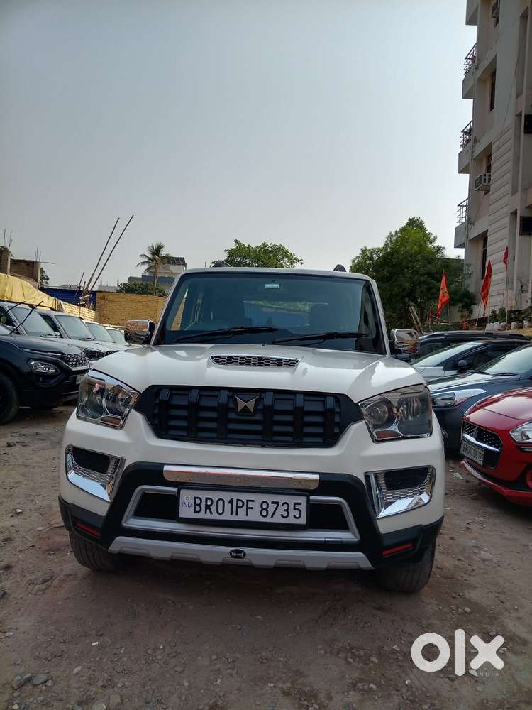 Mahindra Scorpio S6, 2016, Diesel