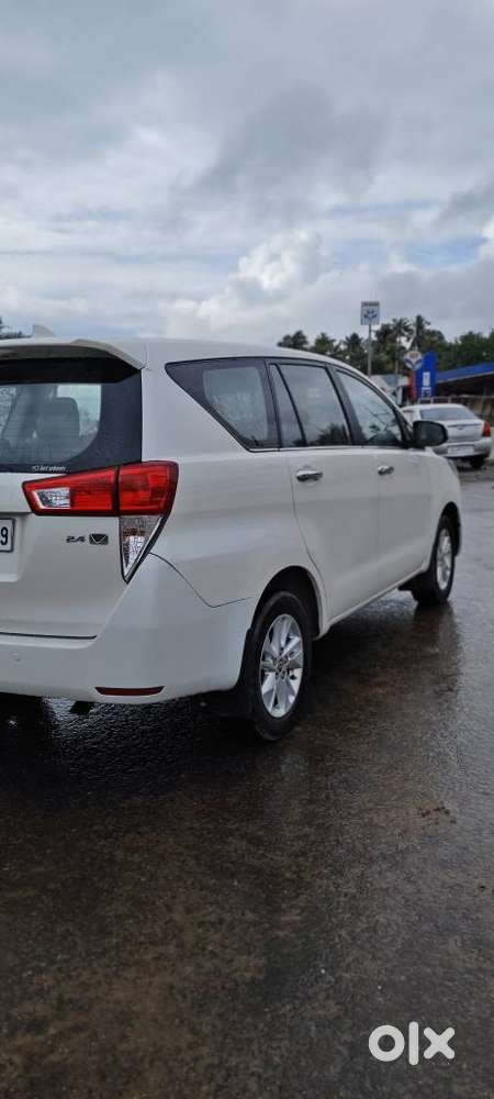 Toyota Innova Crysta 2.4 V, 2018, Diesel