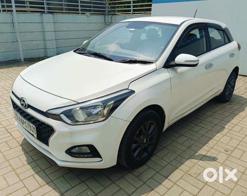 Hyundai I20 Sportz 1.2 Mt, 2020, Petrol