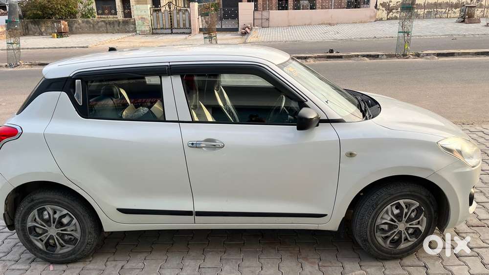 Maruti Suzuki Swift Petrol 2018