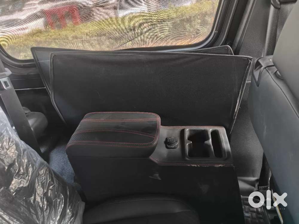 Mahindra Thar Lx Hard Top Petrol At Rwd, 2023, Petrol