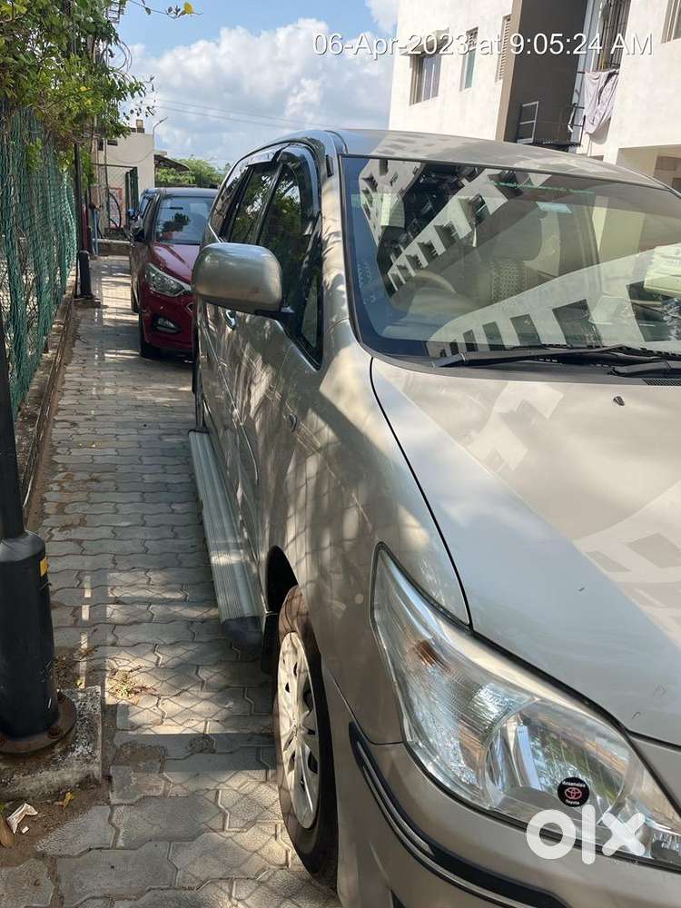 Toyota Innova 2013 Diesel 106000 Km Driven