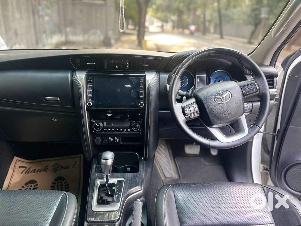 Toyota Fortuner [2021-ongoing] 2.7 2wd Petrol At, 2023, Petrol