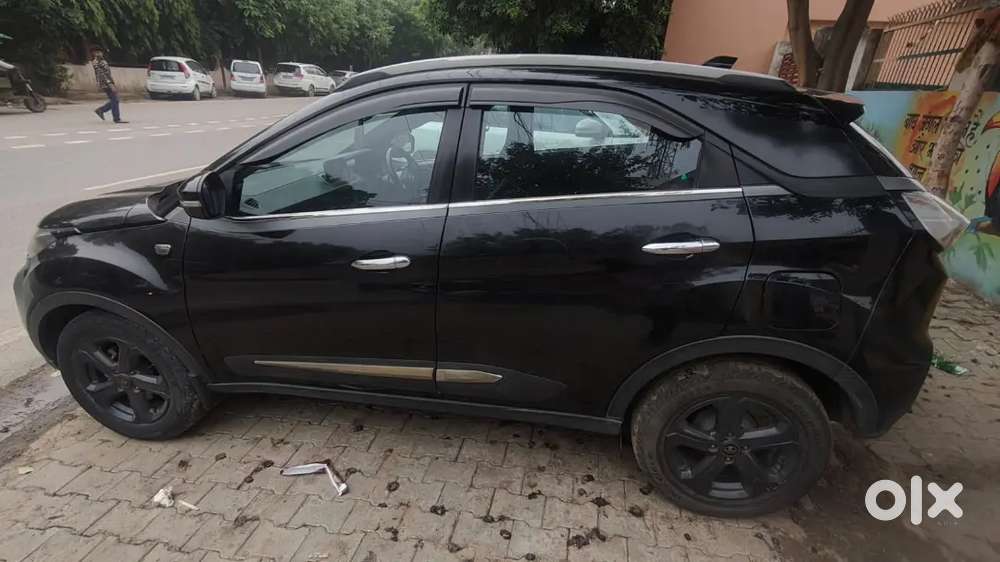 Tata Nexon Revotron Dark 2021