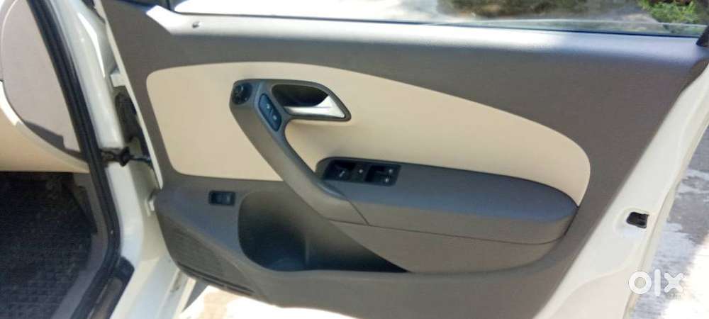 Volkswagen Vento, 2014, Petrol
